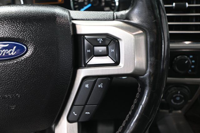 Used 2017 Ford F150 Platinum w/ Equipment Group 701A Luxury AWD/4WD image 22