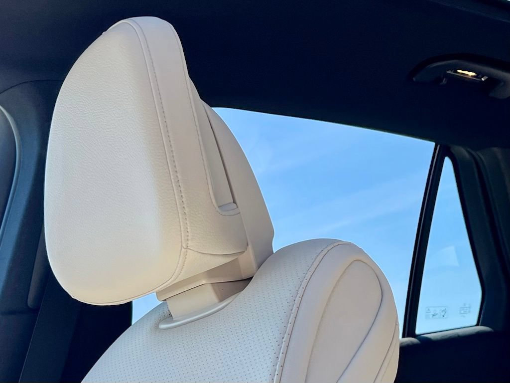 Certified 2026 Mercedes-Benz GLC 300 4MATIC image 24