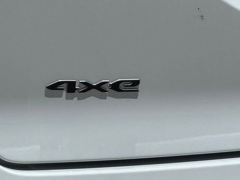 New 2025 Jeep Wagoneer S Launch Edition image 12