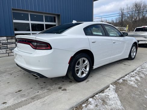 Used 2023 Dodge Charger SXT image 9
