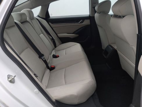 Used 2018 Honda Accord LX image 19