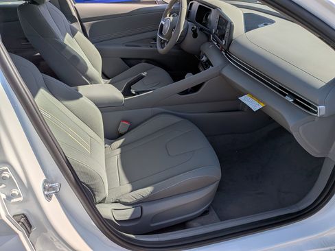 New 2026 Hyundai Elantra Sport image 23