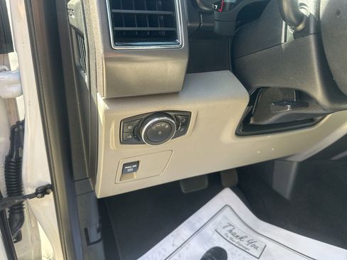 Used 2018 Ford F150 XLT image 21