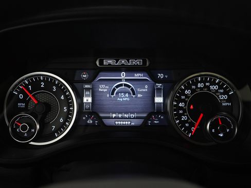 Used 2019 RAM 1500 Big Horn AWD/4WD image 23