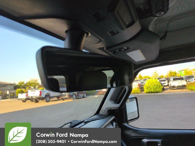 Used 2023 Jeep Gladiator Sport AWD/4WD image 21