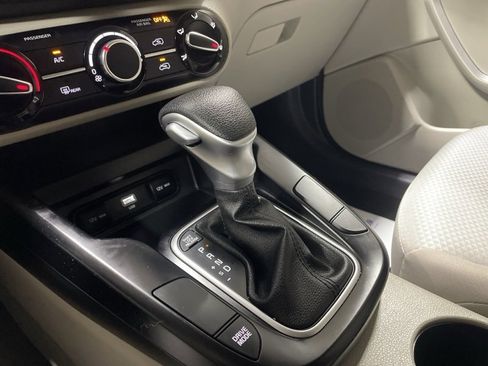 New 2025 Kia Soul LX w/ LX Technology Package image 29