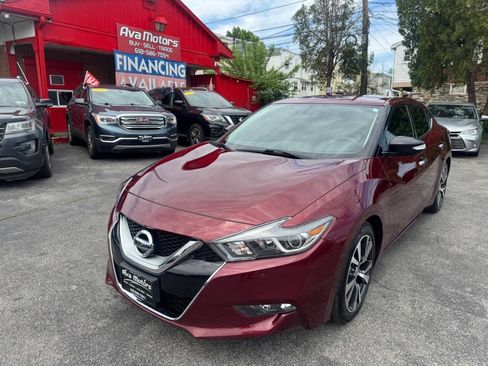 Used 2017 Nissan Maxima 3.5 SV FWD image 1