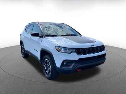 Used 2025 Jeep Compass Trailhawk