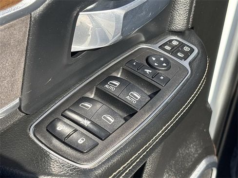 Used 2024 RAM 2500 Laramie image 19