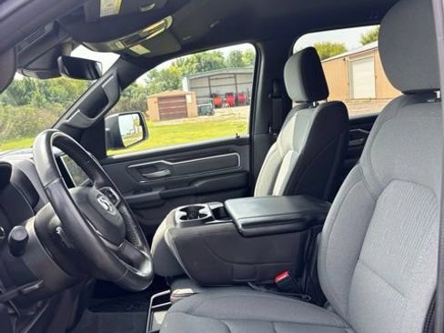 Used 2022 RAM 1500 Big Horn AWD/4WD image 6