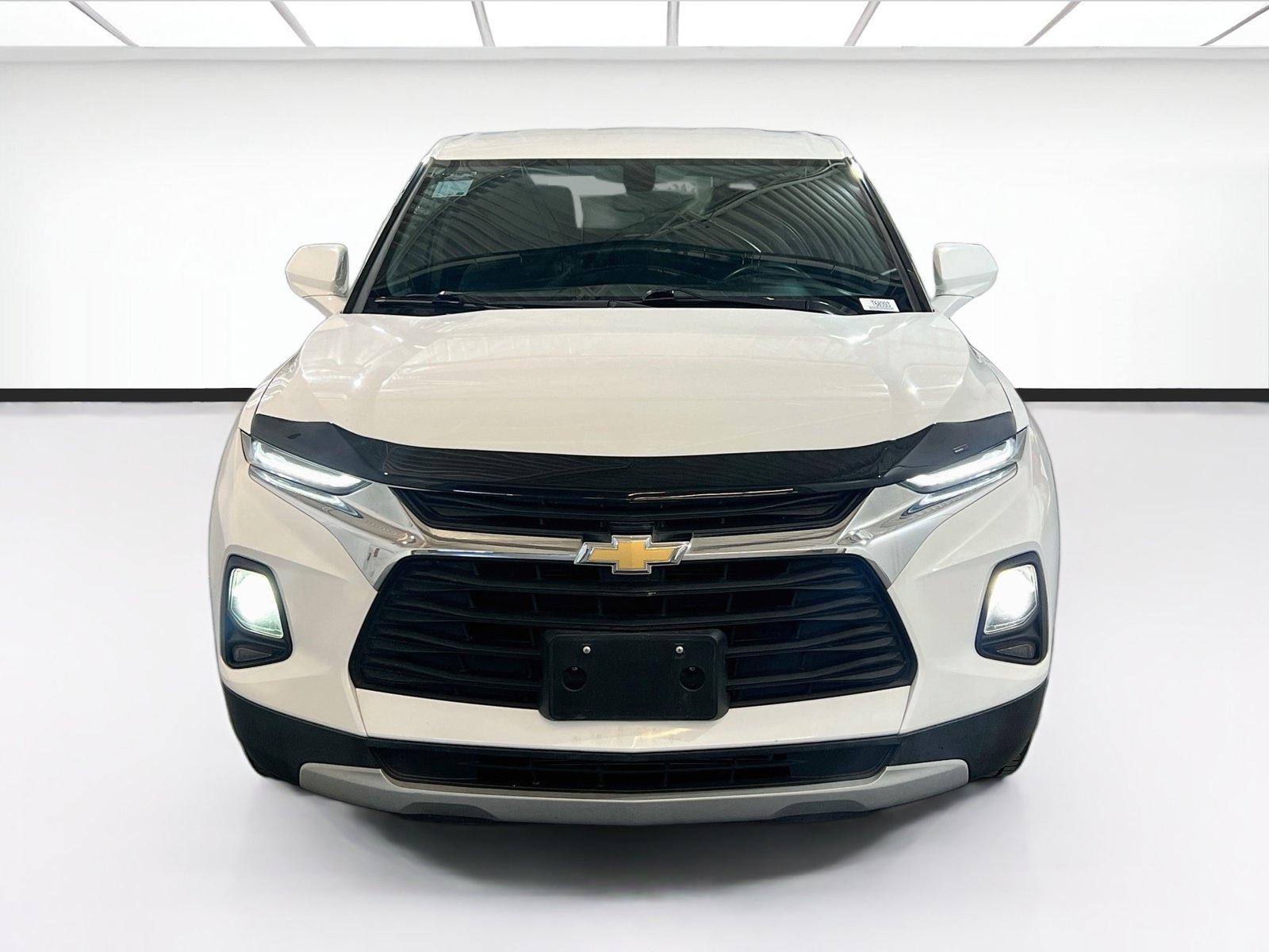 Used 2019 Chevrolet Blazer LT FWD image 2