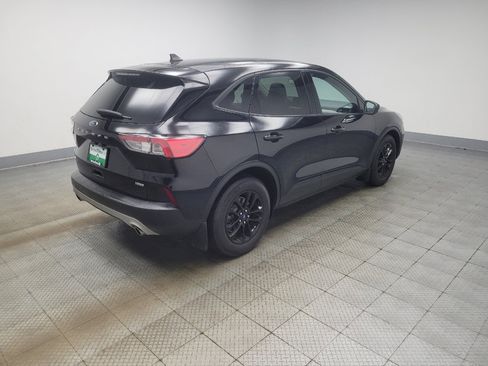 Used 2020 Ford Escape SE Sport image 10