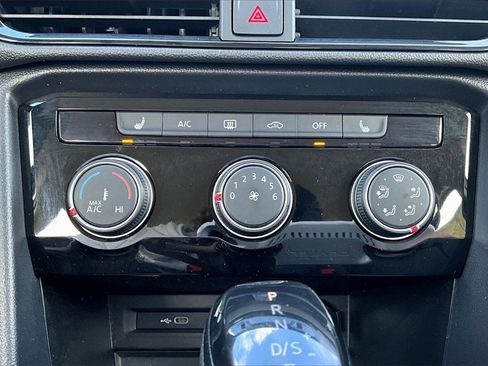 Used 2023 Volkswagen Taos S image 31