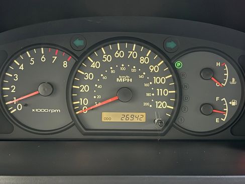 Used 2004 Kia Rio Sedan image 14