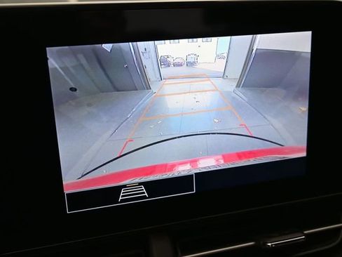 Used 2024 Chevrolet Trax LS w/ LS Convenience Package image 32