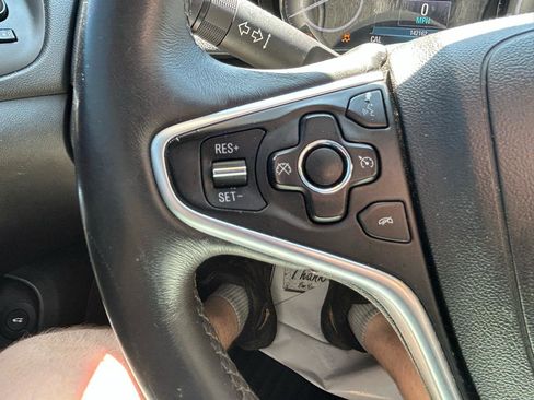 Used 2015 Buick Regal AWD image 18
