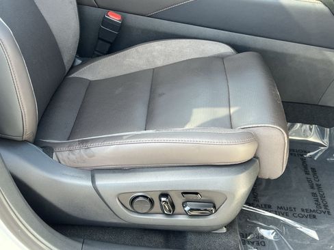 Used 2024 Lexus RX 350 AWD w/ Convenience Package image 27