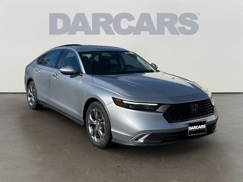 Used 2024 Honda Accord EX image 1