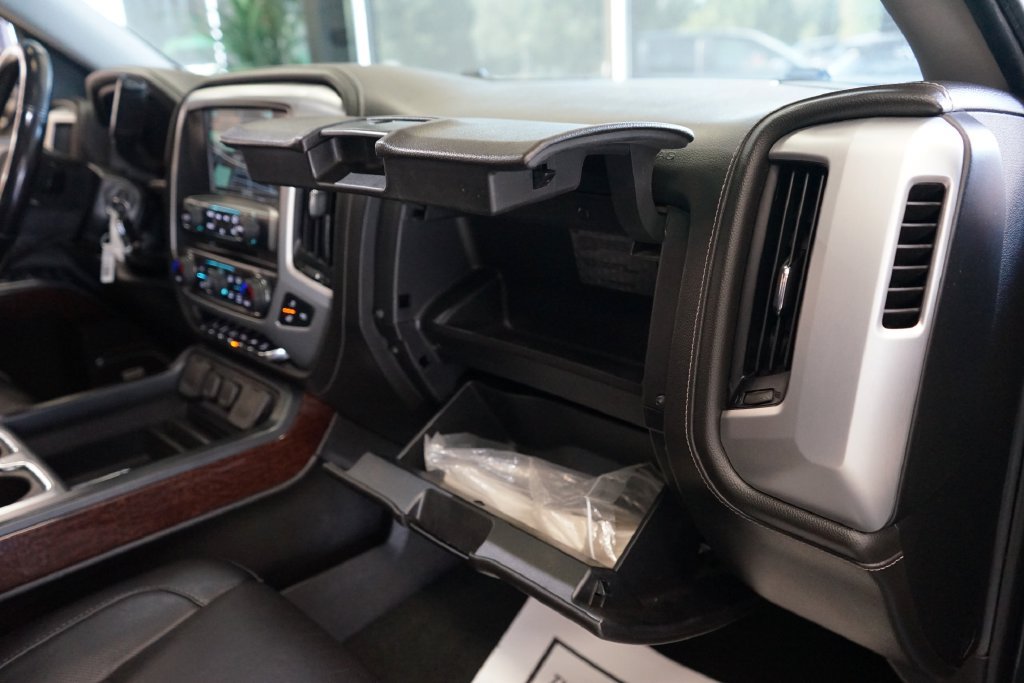 Used 2018 GMC Sierra 1500 SLT AWD/4WD image 43