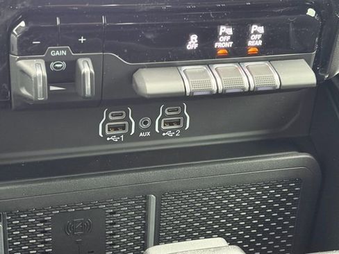 New 2026 RAM 1500 Laramie image 24