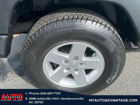 Used 2017 Jeep Wrangler Sport w/ Quick Order Package 24S image 30