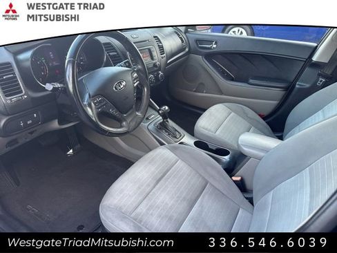 Used 2014 Kia Forte EX image 17