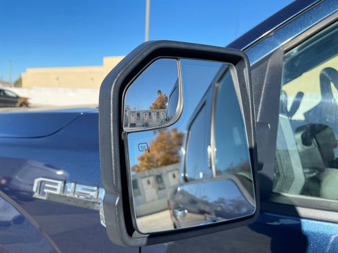 Used 2015 Ford F150 XLT w/ Equipment Group 302A Luxury image 17