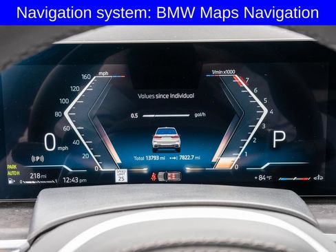 Used 2025 BMW X7 xDrive40i w/ M Sport Package AWD/4WD image 4