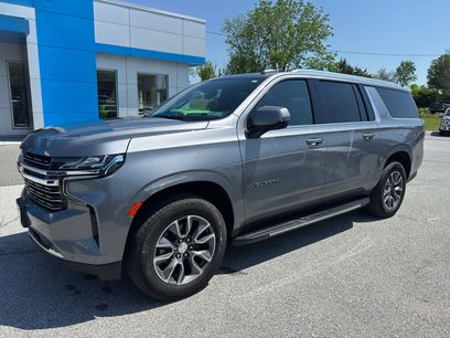 Used 2022 Chevrolet Suburban LT w/ LT Signature Package