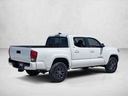 Certified 2022 Toyota Tacoma SR5 w/ Technology Package RWD image 5