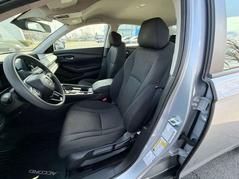 Used 2023 Honda Accord LX image 20