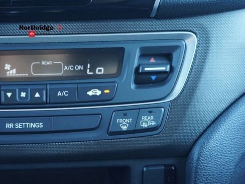 Used 2025 Honda Passport TrailSport image 30