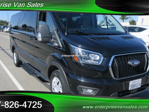 Used 2023 Ford Transit 350 XLT image 3