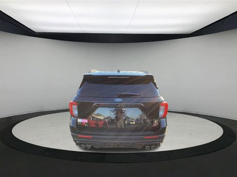 Used 2024 Ford Explorer ST w/ Equipment Group 401A image 7