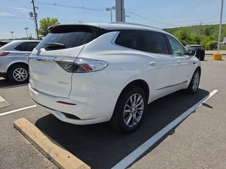 Used 2023 Buick Enclave Avenir AWD/4WD video 3