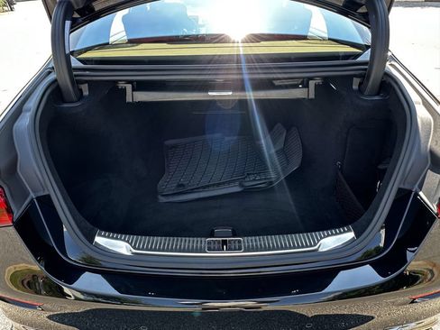 Certified 2025 Mercedes-Benz S 580 4MATIC Sedan image 21