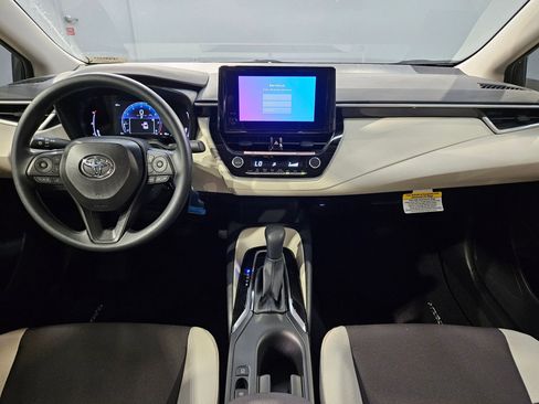 New 2026 Toyota Corolla LE image 9