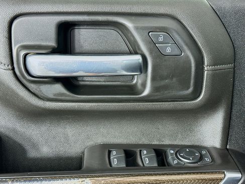 Used 2021 Chevrolet Silverado 2500 LT w/ Fleet Comfort Package image 21