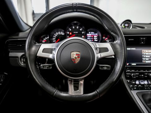 Used 2016 Porsche 911 Targa 4 image 11