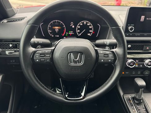 Certified 2025 Honda Civic Sport image 30