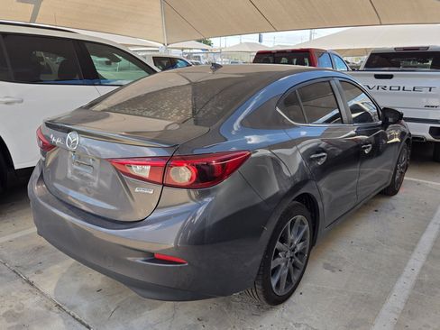 Used 2017 MAZDA MAZDA3 Grand Touring w/ Premium Equipment Package FWD image 6