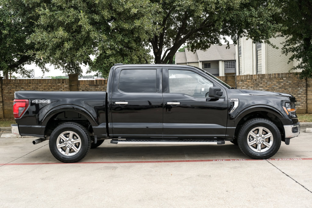 Used 2025 Ford F150 XLT w/ Equipment Group 301A Standard AWD/4WD image 14