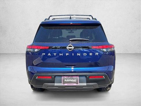 New 2026 Nissan Pathfinder SV image 8