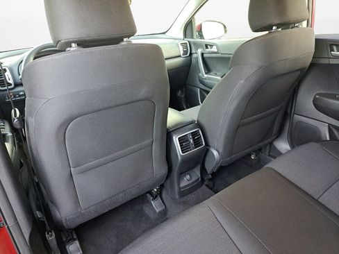 Used 2018 Kia Sportage LX w/ LX Technology Package image 15