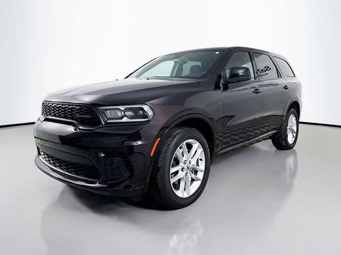 Used 2024 Dodge Durango GT AWD/4WD image 3