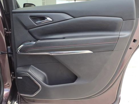 Used 2024 Chevrolet Traverse RS w/ LPO, Floor Liner Package FWD image 12
