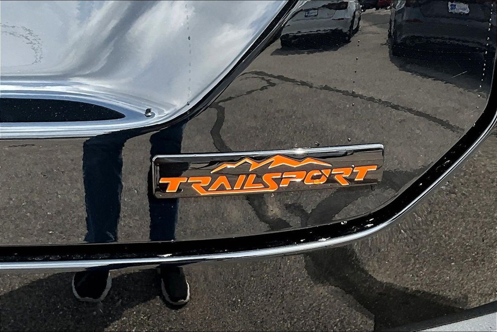 New 2026 Honda Pilot TrailSport image 8
