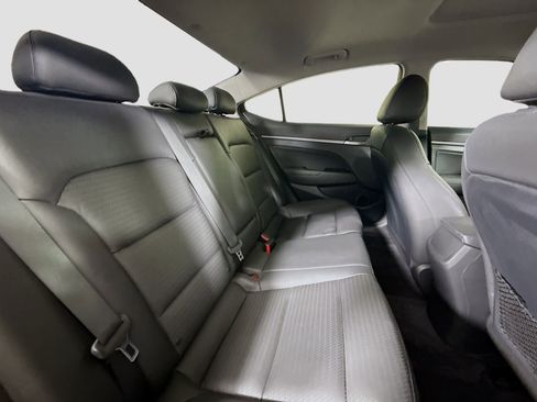 Used 2017 Hyundai Elantra Limited w/ Limited Ultimate Package 05 image 27