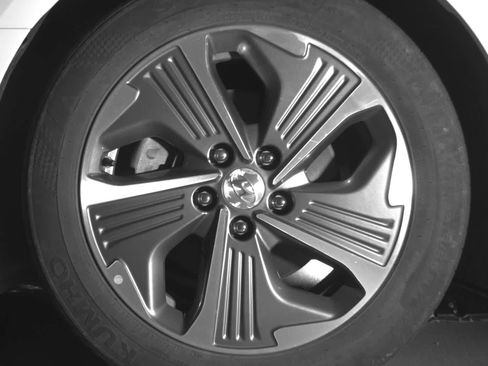 Used 2019 Hyundai Sonata Limited image 29