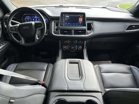 Used 2022 Chevrolet Tahoe Z71 w/ Luxury Package AWD/4WD image 11